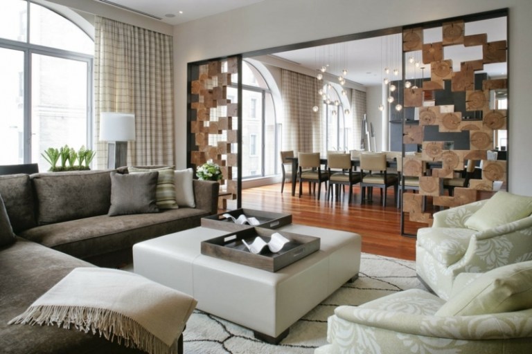 raumteiler holz quadrate luecken gestaltung anregung wohnzimmer grau sofa