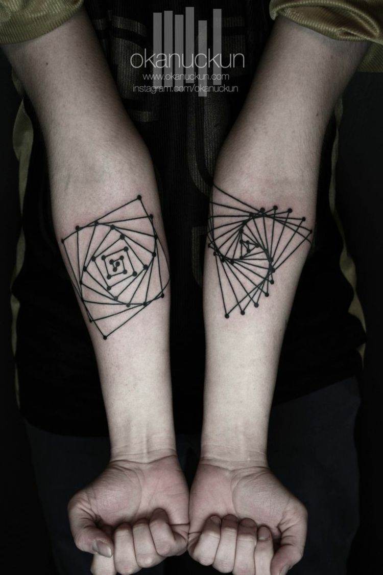 tattoos surrealem design spiralen idee unterarm linien punkte