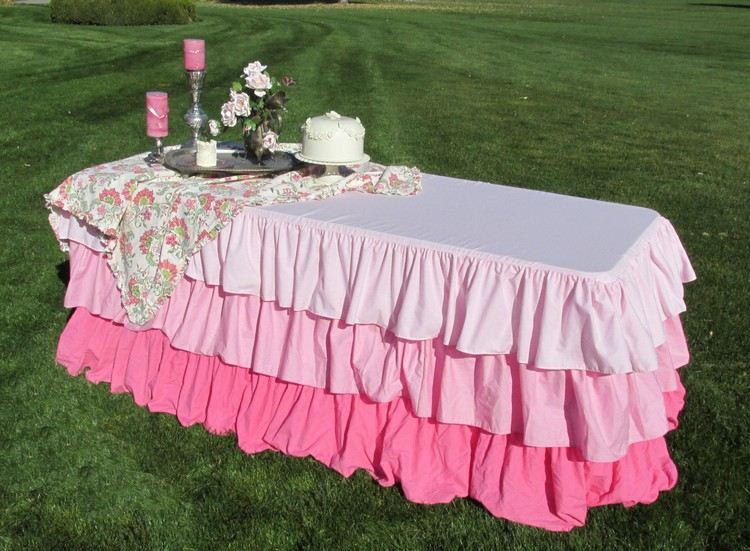 Tischdecke nähen ideen-ruschen-rosa-ombre-effekt