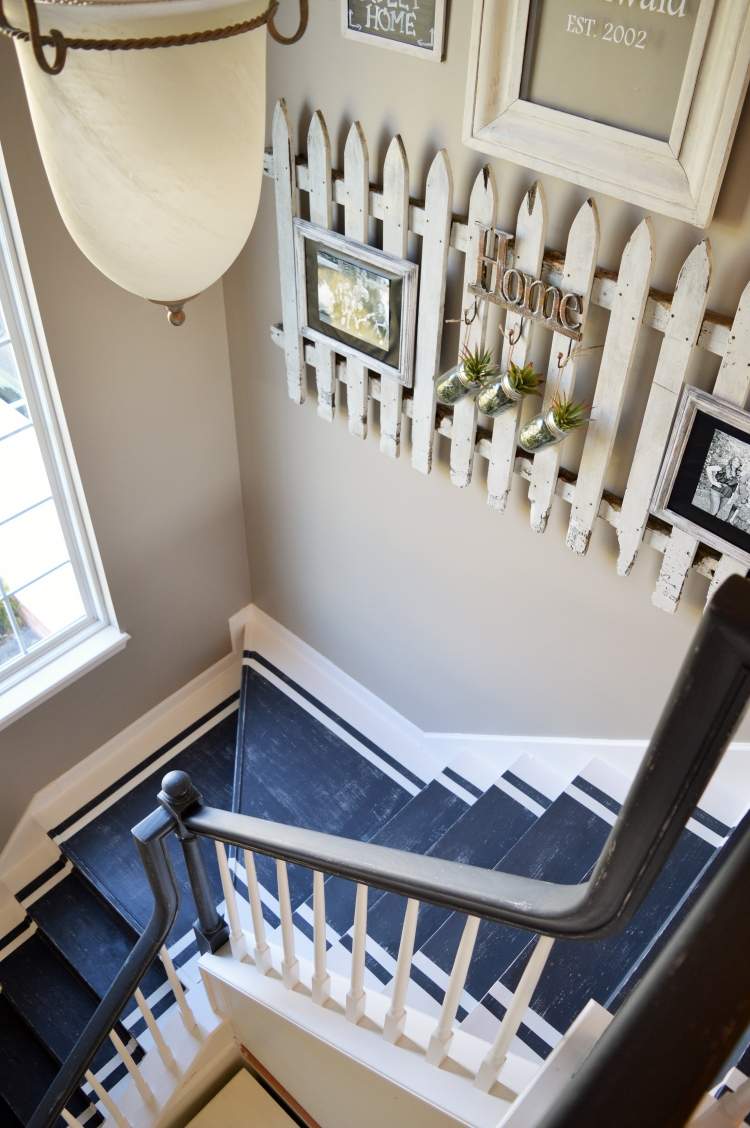 treppenhaus-renovieren-ideen-streichen-treppen-stufen-schwarz-weiss-vintage-deko