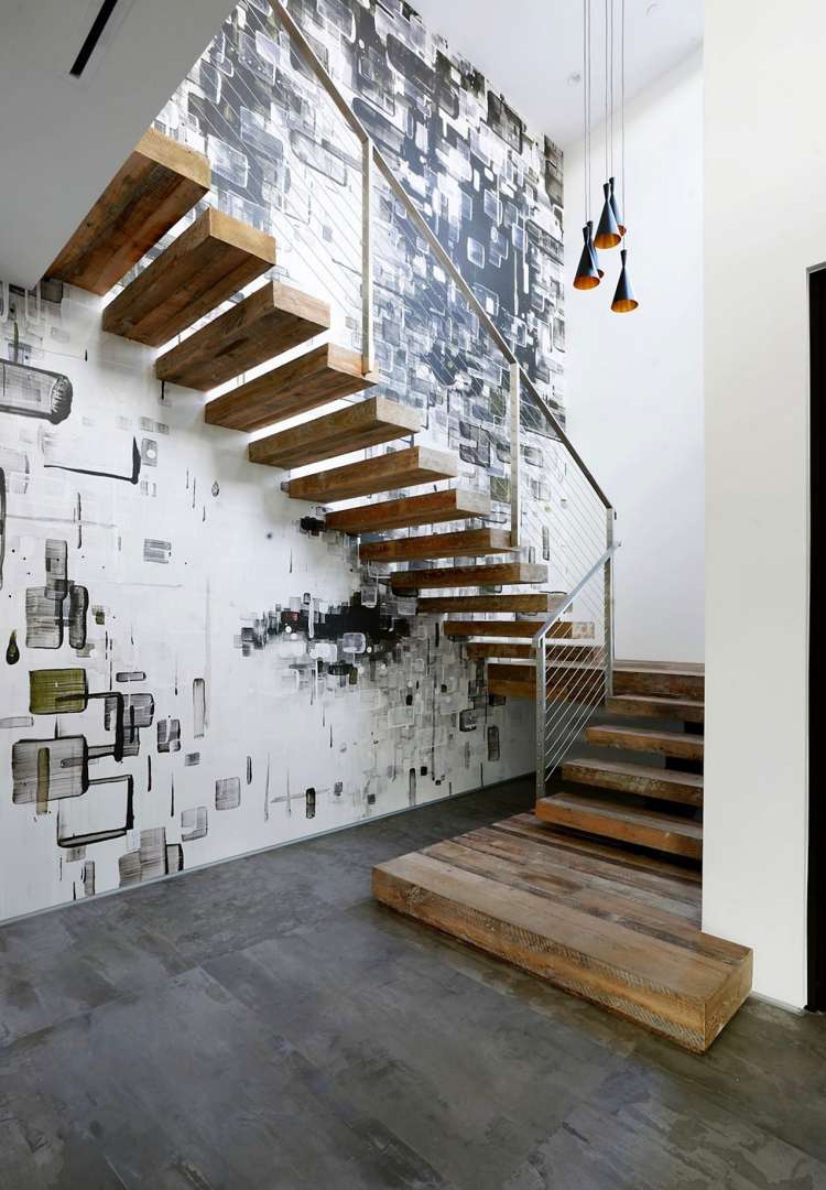 treppenhaus-renovieren-streichen-ideen-holzstufen-modern-wandgestaltung-wandmalerei-fotottapete-effektvoll
