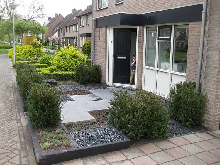 Vorgarten gestalten pflegeleicht-straucher-betonplatten-grauer-kies