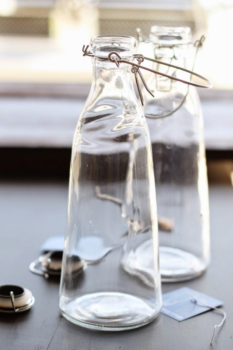 wanddeko-holz-selber-machen-vasen-glasflaschen-diy-kreativ