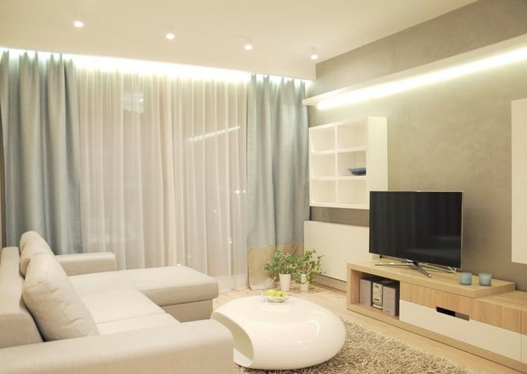 Wohnungseinrichtung Ideen wohnzimmer-weiss-indirekte-led-deckenbeleuchtung