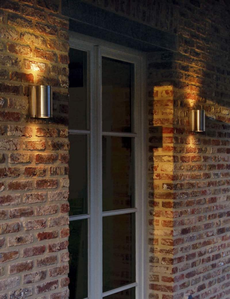beleuchtung-balkon-design-leuchten-wandleuchte-outdoor-metall-OMG-2D-220-royal-botania