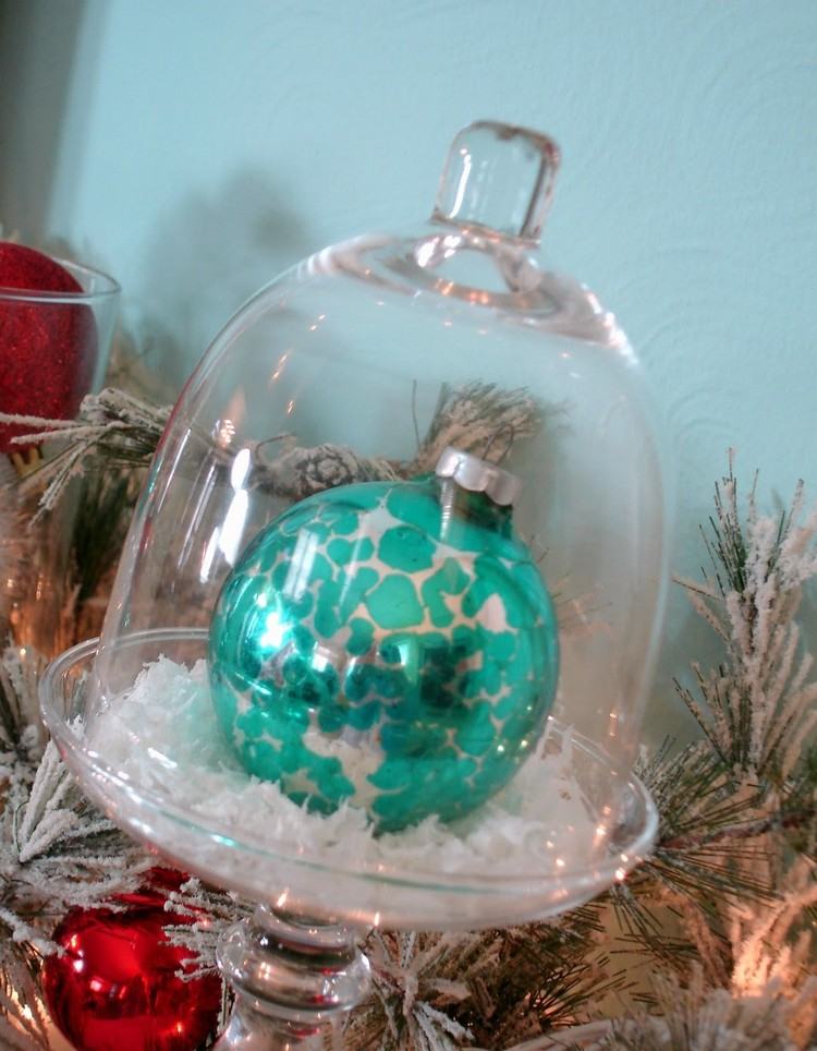 glasglocke-dekorieren-weihnachten-glaskugel-kokosraspeln-kunstschnee