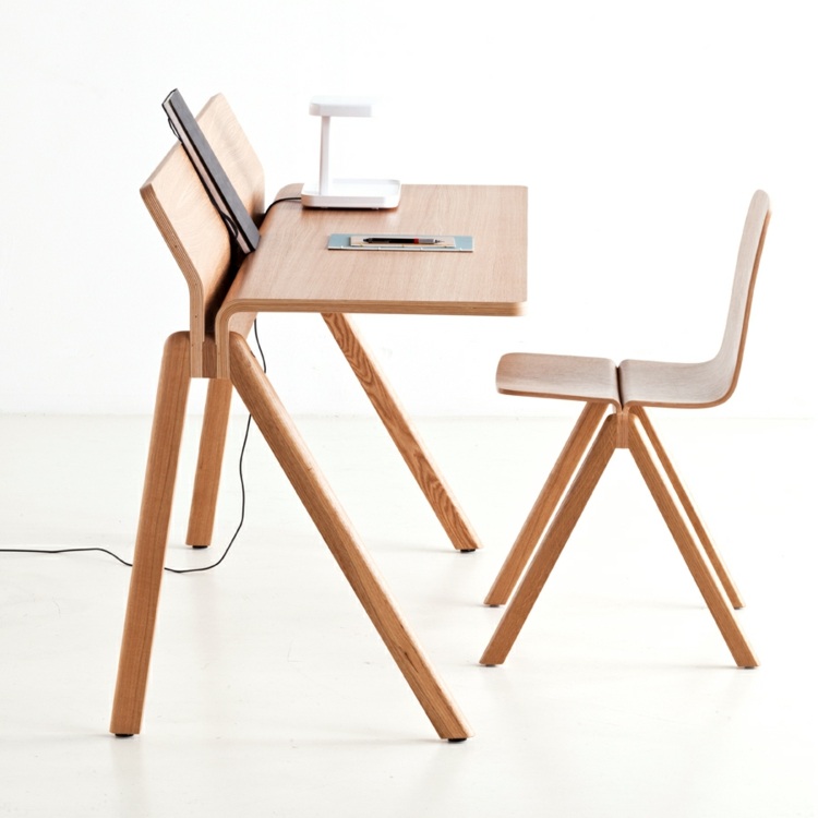 home office schreibtisch holz originell design stuetze smartphone tablet stuhl