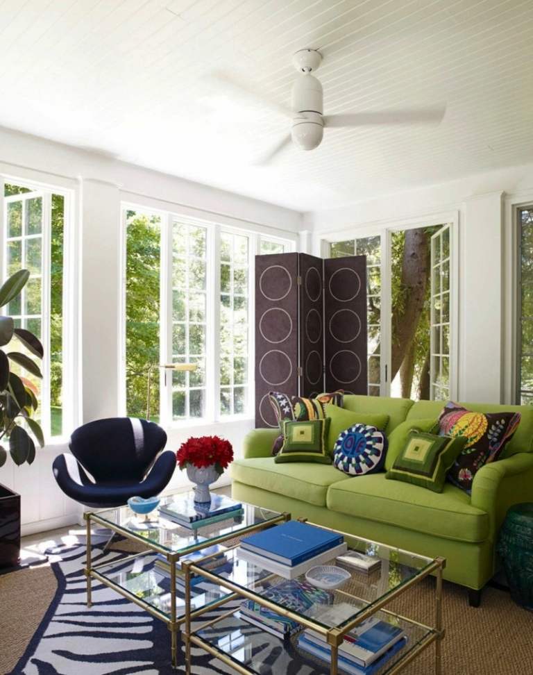 ideen zu sofa gruen tiger teppich dekokissen stuhl modern raumteiler