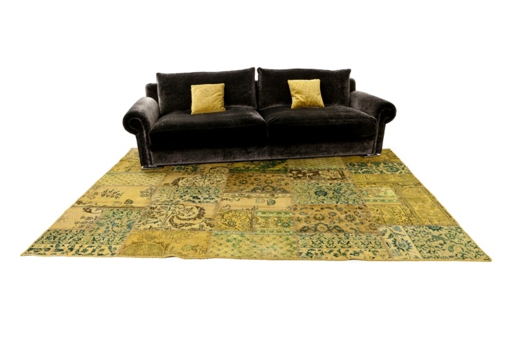 teppich patchwork gruengelb couch schwarz gelb dekokissen ebru vintage