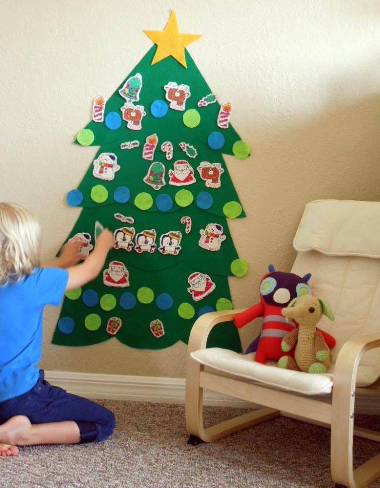 weihnachtsbaum-basteln-kinder-alternative-papier-sticker-wanddeko-kreativ