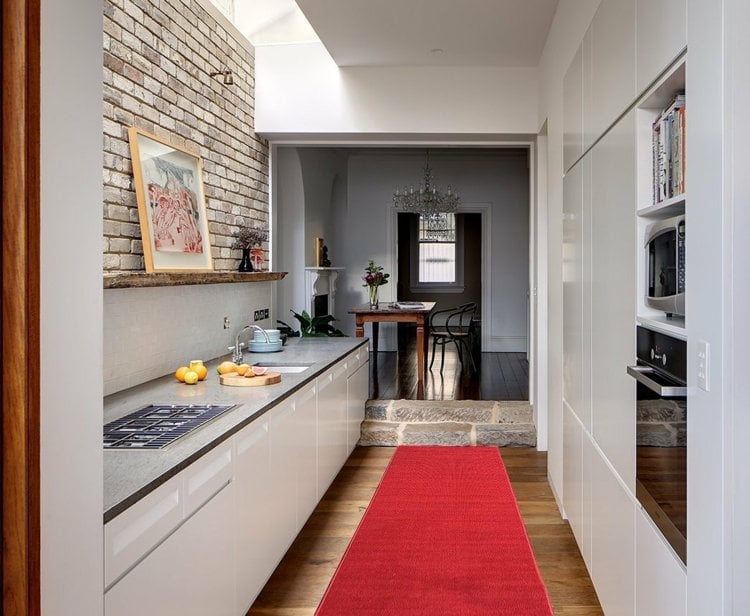deko mit küchenteppich lauefer rot modern hochglanz weiss rustikal stein akzente