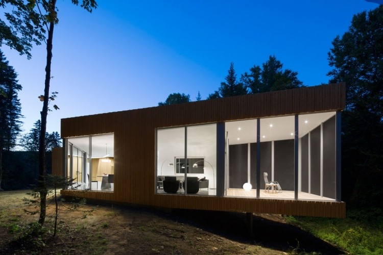 Minimalistisch Wohnen -moderne-architektur-panoramafenster-flachdach