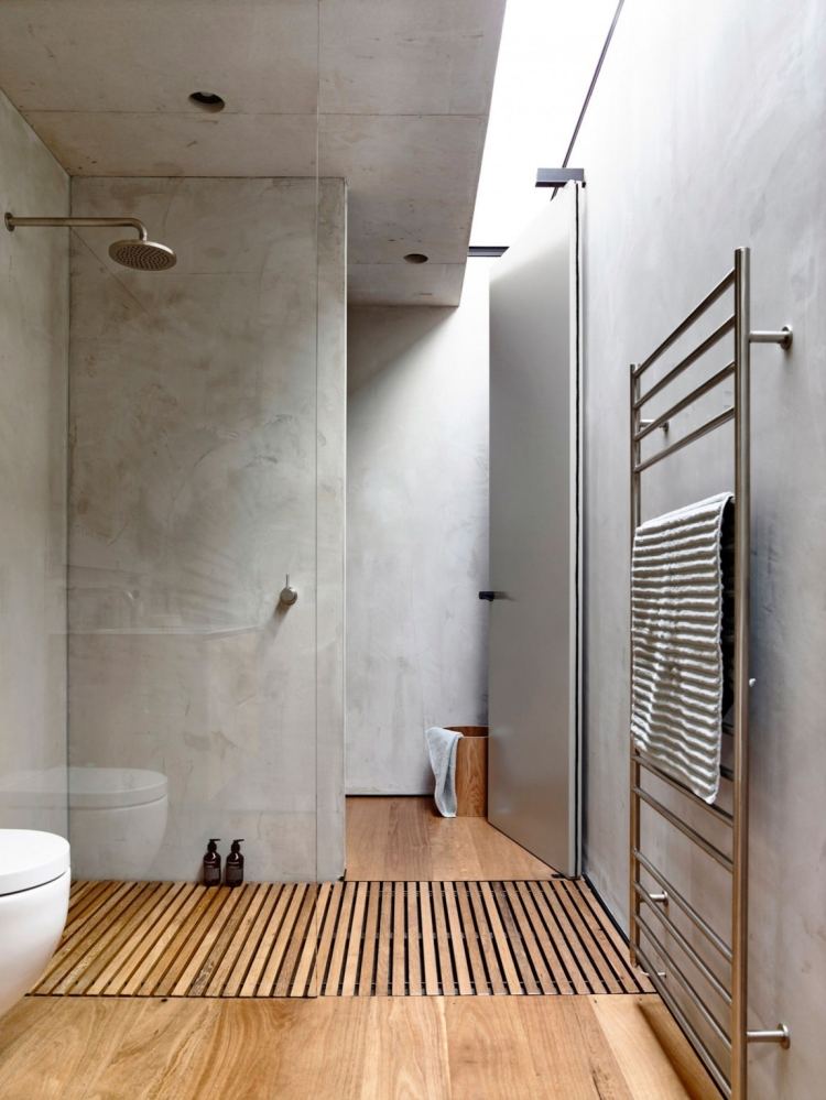 tageslicht-spot-licht-dach-lichtschacht-badezimmer-minimalistisch-holz-beton-regendusche