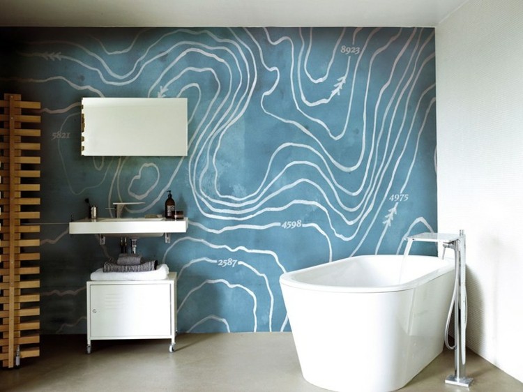tapete badezimmer blau beige wandgestaltung arctic wind badewanne