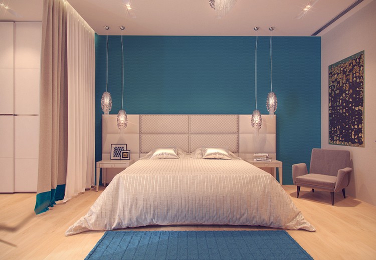 wohnideen-farbgestaltung-schlafzimmer-meeresblau-weisses-bett-kristall-pendelleuchten
