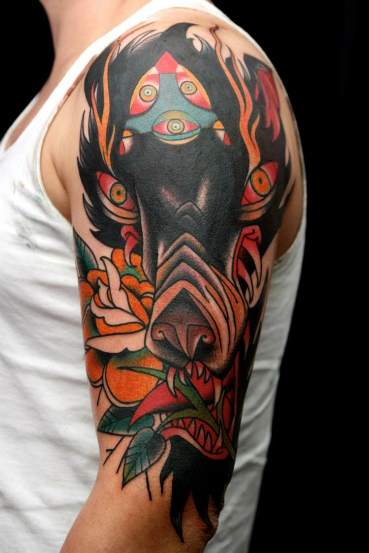 wolf tattoo sleeve idee japanisch stil bunt farben schwarz fell
