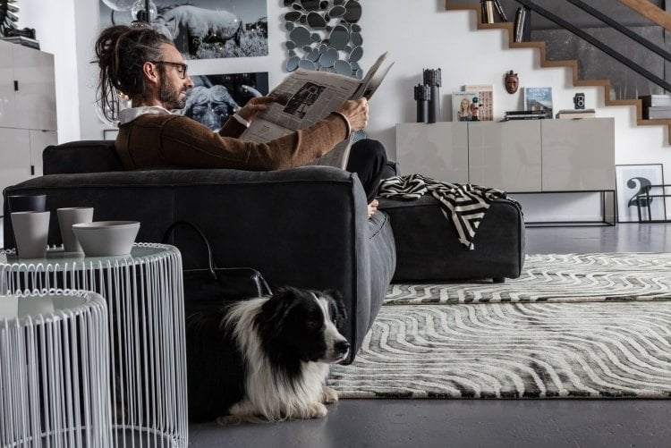 Wohnzimmer Möbel -kare-neue-kollektion-sofa-couch-grau-velour-polster-modern