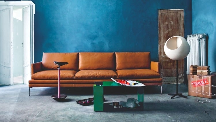 wohnzimmer-modern-einrichten-designer--sofa-couch-simpleindustrial-stil-William