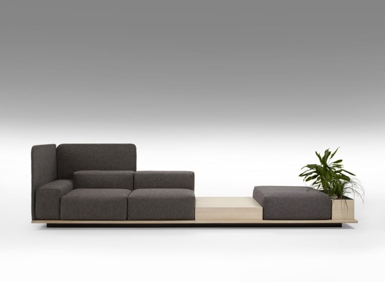 wohnzimmer-modern-einrichten-designer-sofa-polster-konstruktion-holz-abstellflaeche-offecct-meet