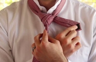 Krawattenknoten binden
