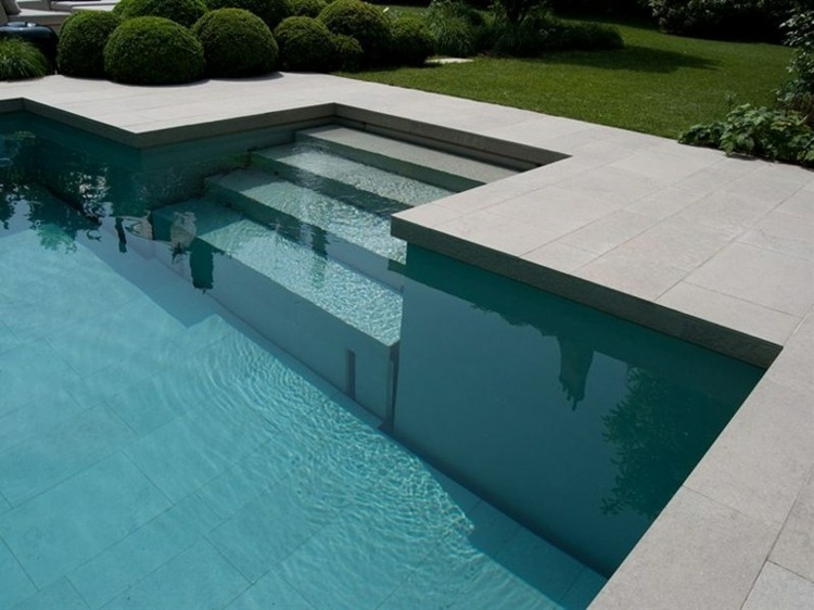 ideen-poolgestaltung-buxy-flamme-cotto-deste-stein-grau-minimalistisch