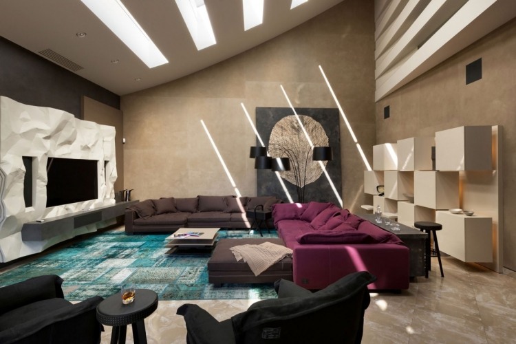 moderne-architektur-haus-interior-licht-schatten-moebel-wohnzimmer-pastellfarben