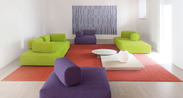 modulares-sofa-gestaltung-design-farbe-leuchtend-module-sitzmoeglichkeiten-polster