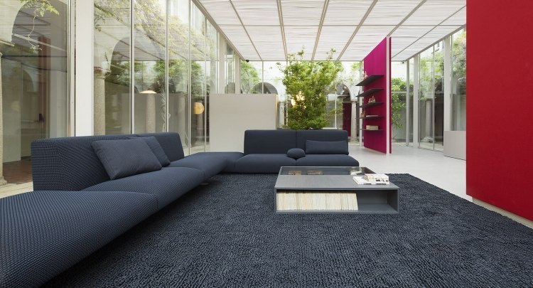modulares-sofa-gestaltung-design-grau-anthrazit-polster-modern