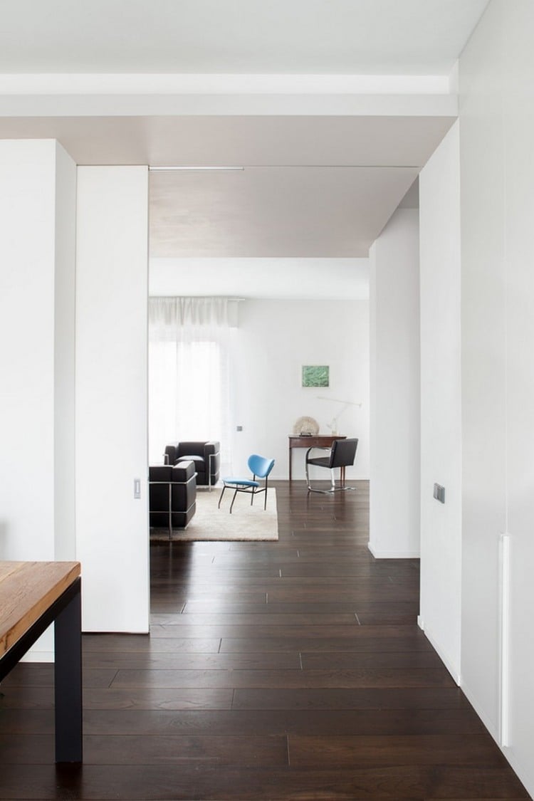 schiebetur-kuche-wohnzimmer-weiss-furnier-modern-minimalistisch