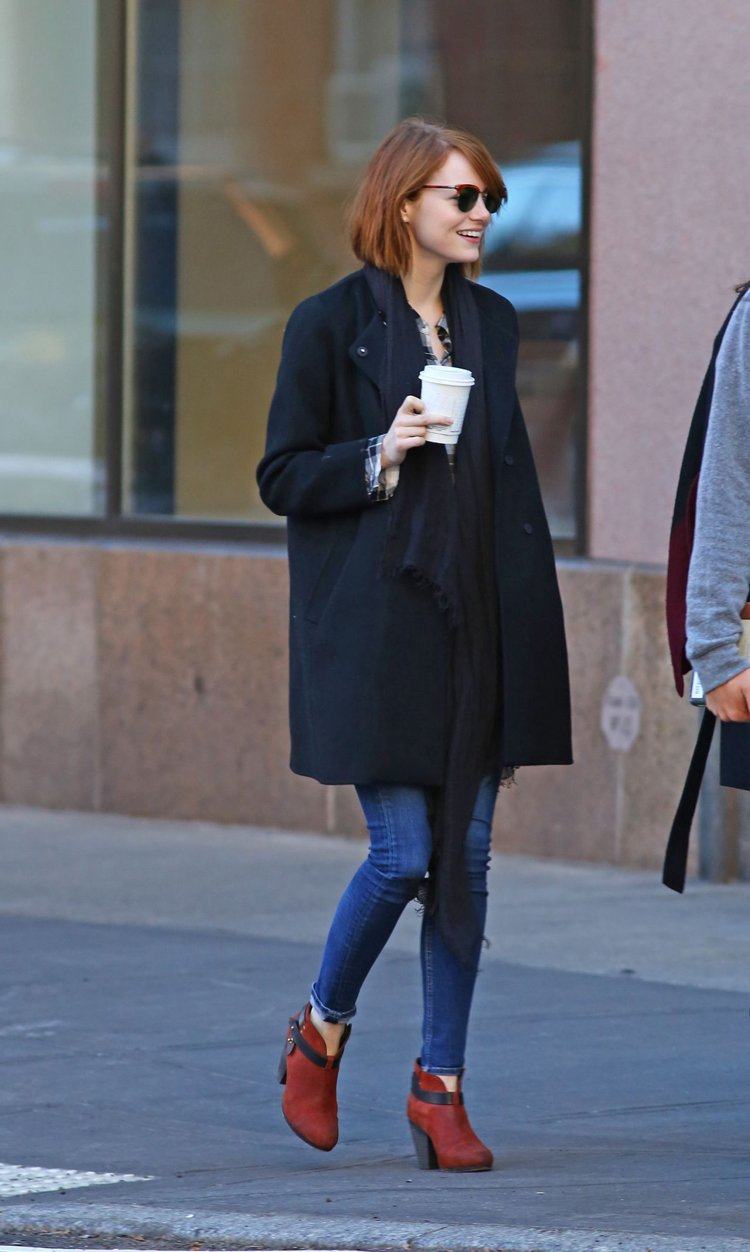 ankle-boots-outfitt-mode-rot-wildleder-emma-stone