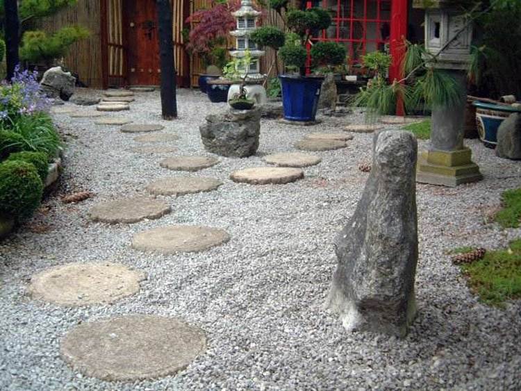 asiatische-gartendeko-steingarten-findling-leuchtturm-steine
