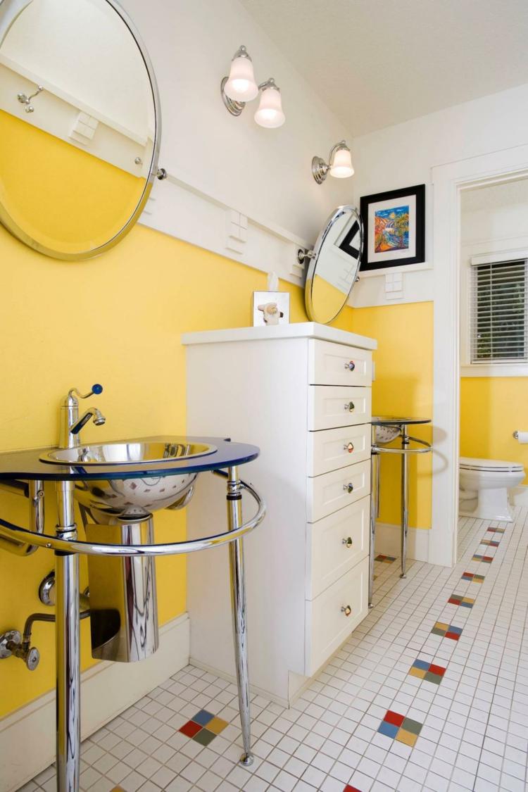 gelb-badezimmer-originell-interieur-akzentwand-weiss-schrank-metall-waschbecken