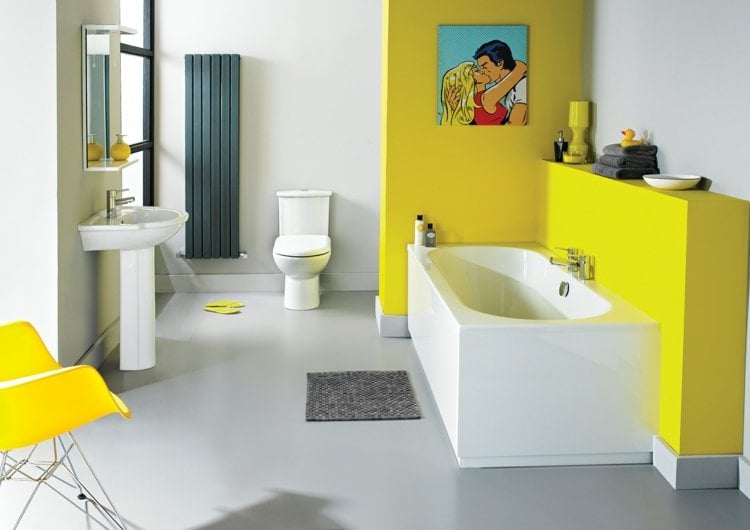 gelb-badezimmer-retro-flair-inspiration-stuhl-eames-poster