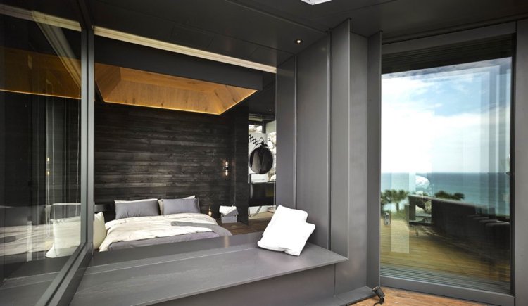 modern-schlafzimmer-design-terrassentueren-fensterbank
