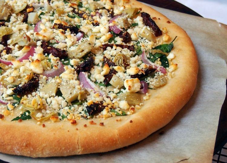 pizza-vegane-gesunde-ernaehrung-snackrezept-idee