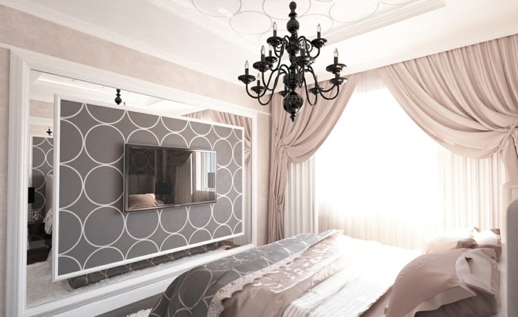 vorhang-design-schlafzimmer-akzentwand-kreise-grau-rose-farbe-gardine-schwarz-kronleuchter