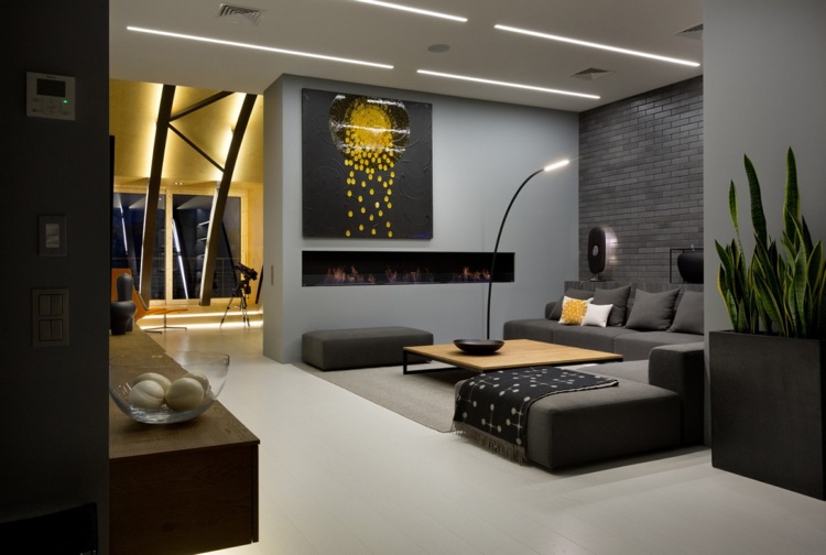 Anthrazit Farbe -modern-dachgeschosswohnung-wohnzimmer-akzente-gelb-couch