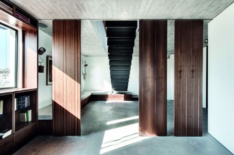 holz-beton-modern-kombinieren-trennwandmetall-treppe-minimalistisch