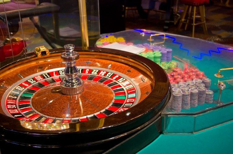 James Bond Party roulette-glücksspiele-pokerchips-casino