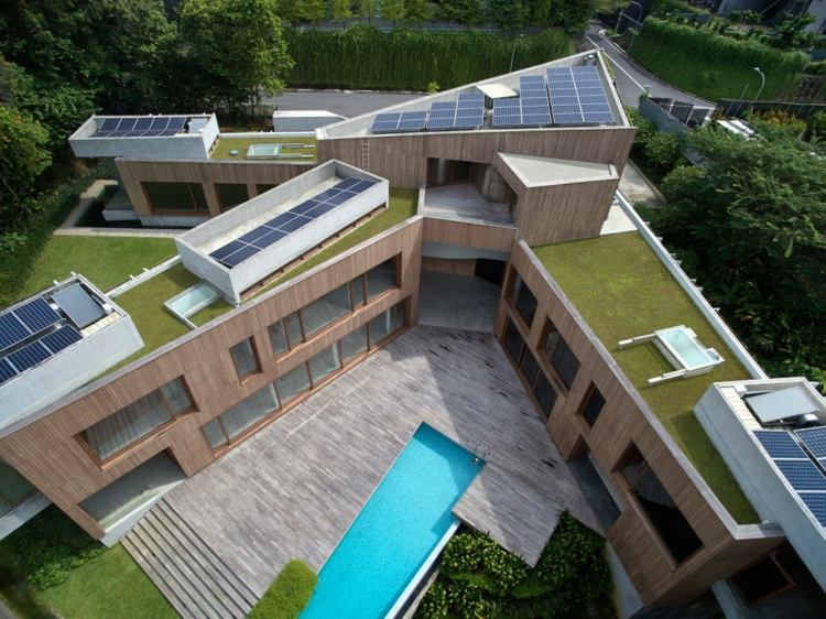 bio solar haus dach-garten-solarpaneele-dachfenster