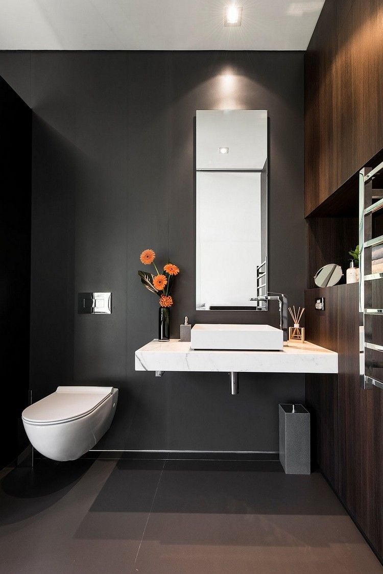 Gäste WC gestalten design-idee-elegantes-kleines-bad-grau-weiß