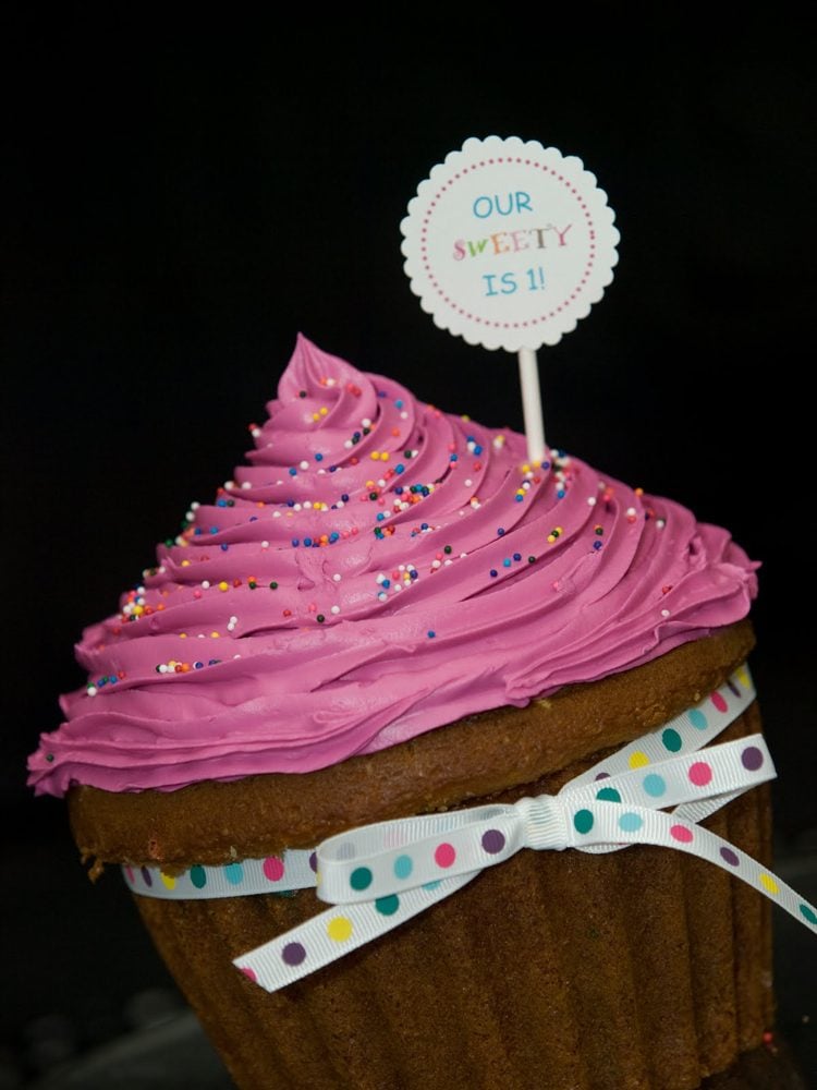 muffins-kindergeburtstag-cupcake-torte-baby-erster-geburtstag
