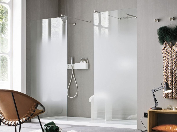 Satin Glas -innen-aussen-badezimmer-modern-glaswand