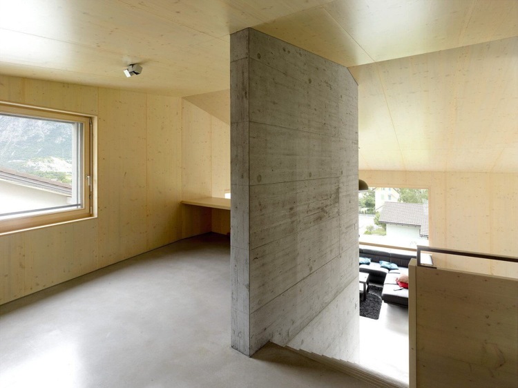 wandverkleidung-tannenholz-betonhaus-betonwand-minimalistisch-design-stil