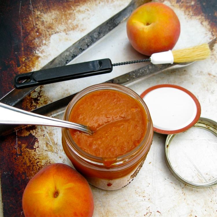 grillsaucen rezepte pfirsich-marmelade-diy-anleitung