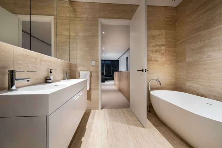 maritime-wohnideen-wanne-oval-badezimmer-design-minimalismus
