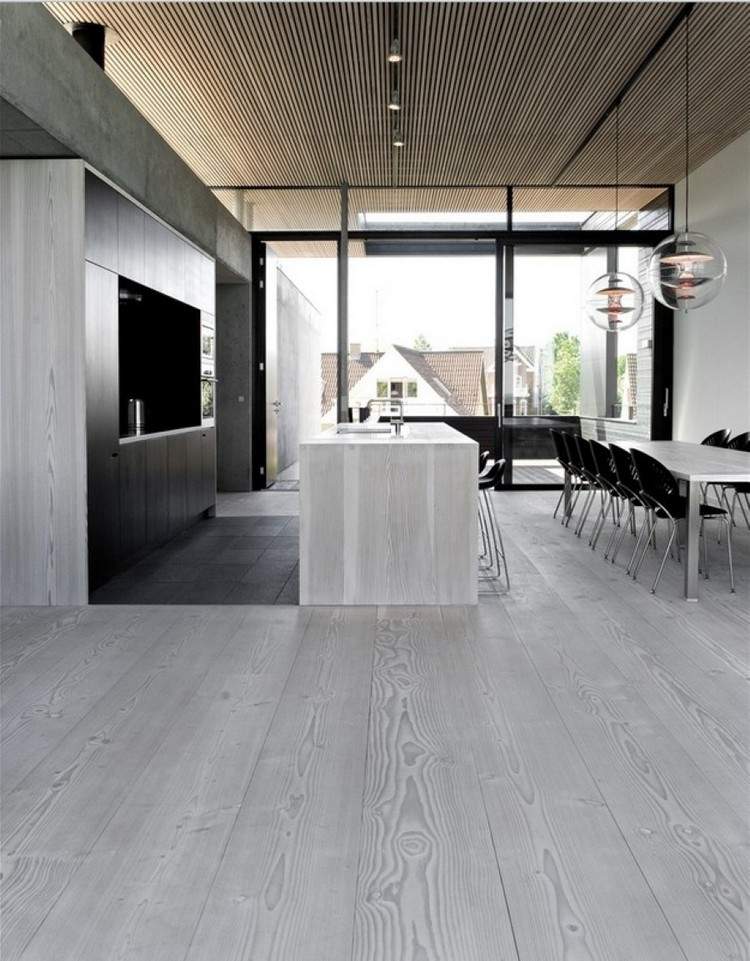 parkett-grau-minimalistische-küche-fertigparkett-kochinsel-esszimmer
