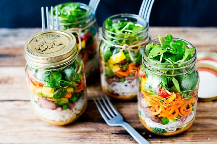 salat im glas gesunde-ernaehrung-einweckglas-inspiration