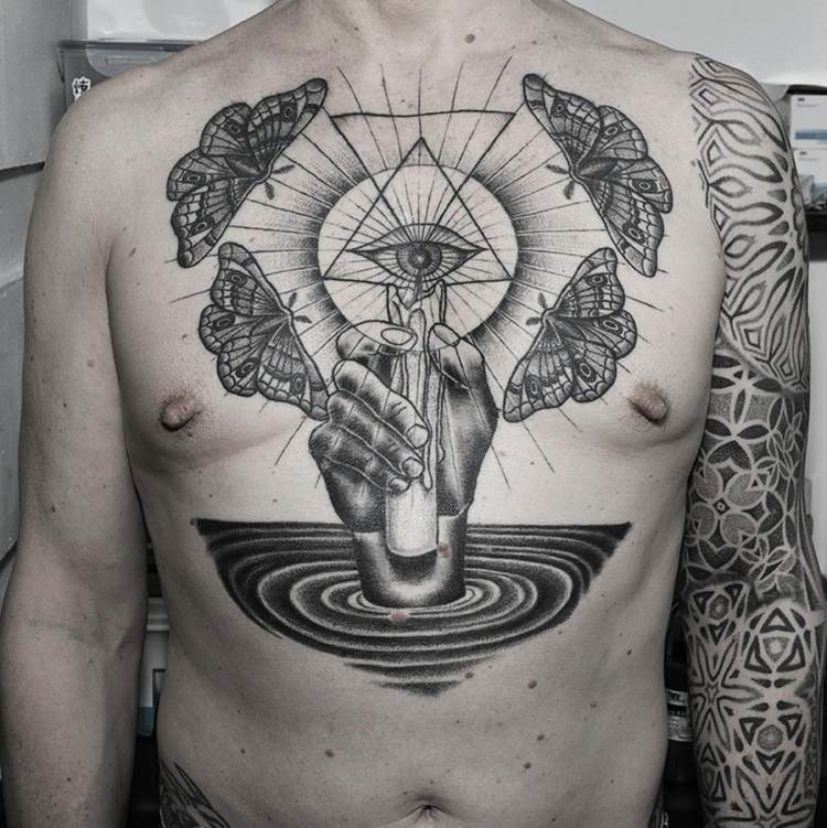 tattoo-motive-originell-design-schmetterlinge-wasser-hand-auge