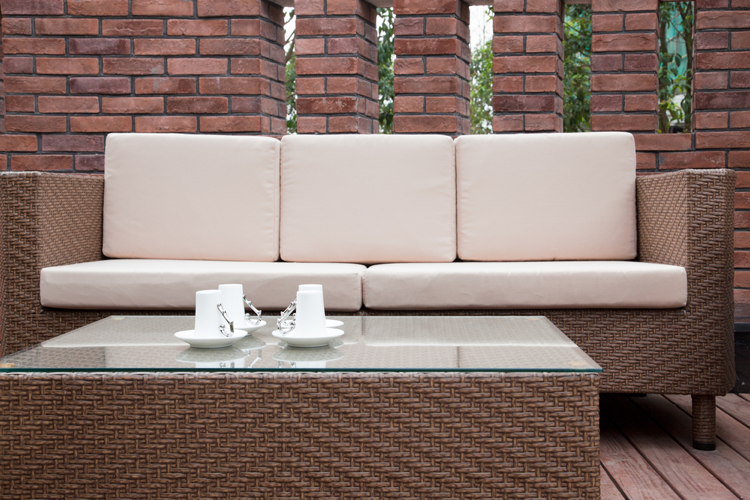 Rattan-Möbel im Set lounge-terrasse-outdoor-pflegetipps